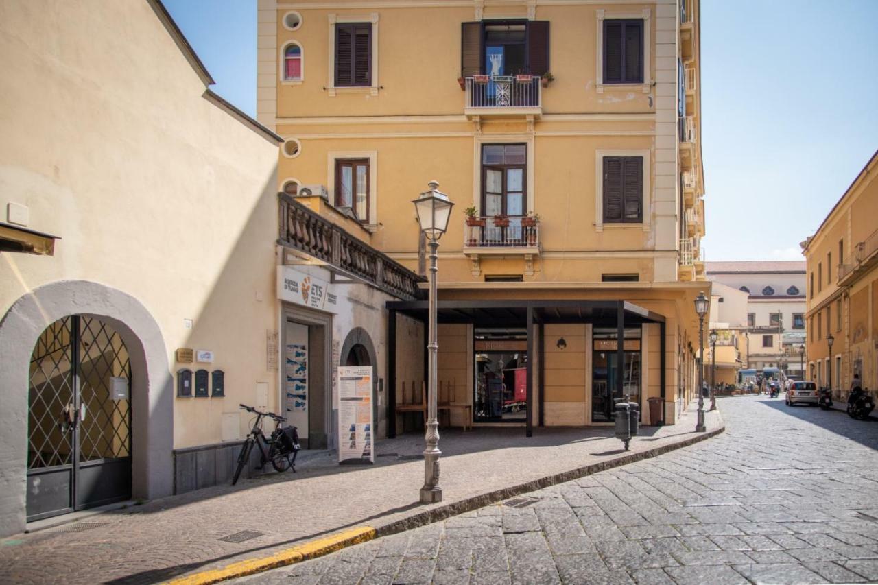 Suite Villa Comunale Sorrento Exterior photo